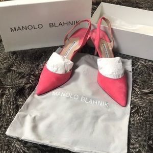 Manolo Blahnik Pink Pumps
